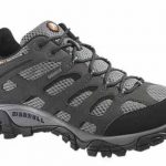 trail-runners-v-hiking-boots