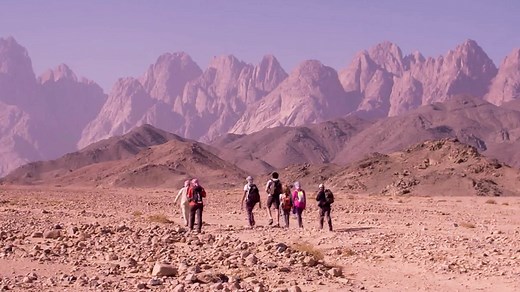mainland-egypt’s-1st-long-distance-hike