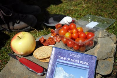 hikers-should-carry-a-paper-map