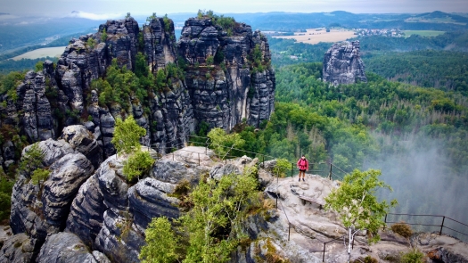 hiking-schrammsteine,-germany