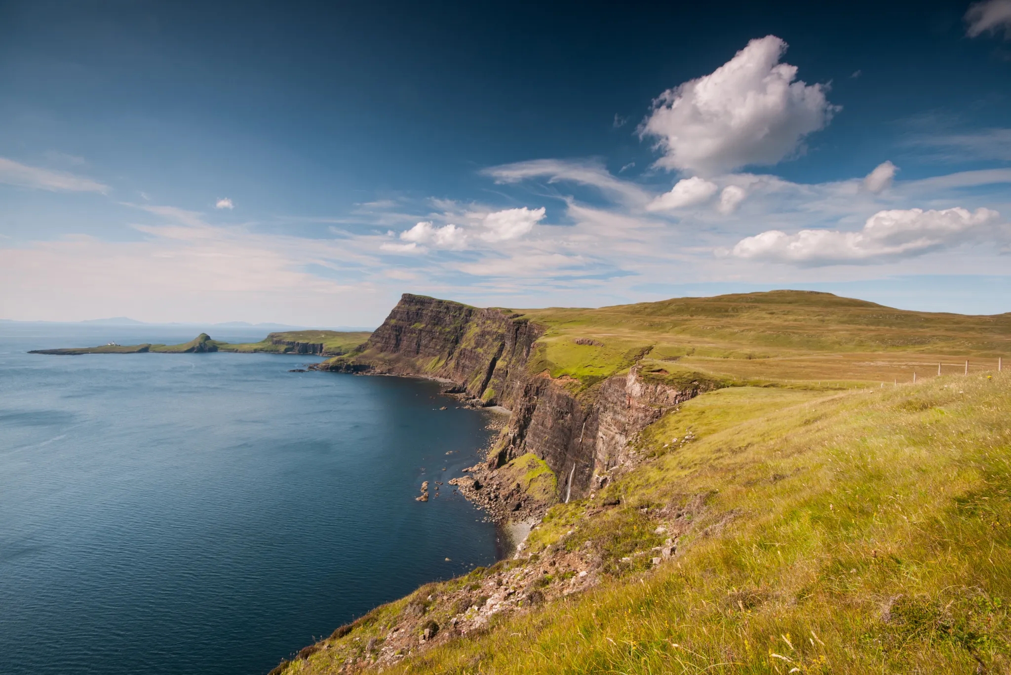 scotland-–-isle-of-skye-–-10-walks
