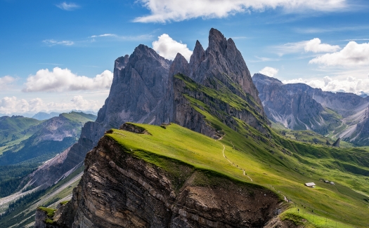 top-10-hiking-destinations-➙-dolomites,-italy